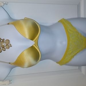 Victoria Secret Bra n Panty set